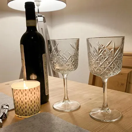 Lägenhet Pearls - Stilvolle Zwischen Dem Schwarzwald & Der Schweiz